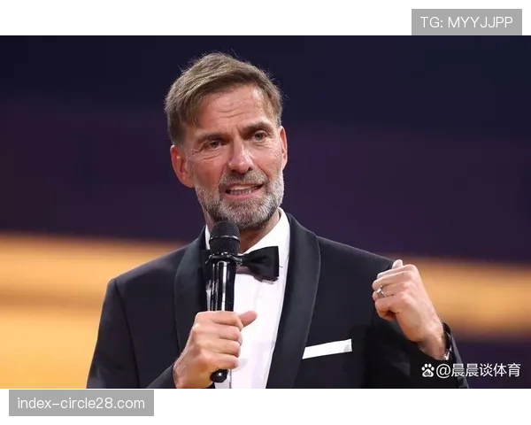 欧联杯赛前：利物浦全队抵达罗马，克洛普出席赛前发布会